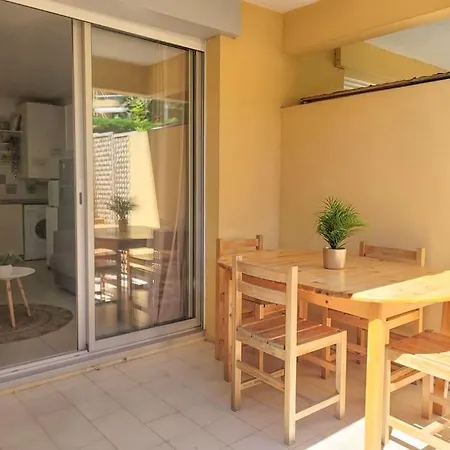 5 Couchages + Jardin A 150m Des Plages Апартаменти *