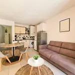 5 Couchages + Jardin A 150m Des Plages Apartment