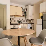 5 Couchages + Jardin A 150m Des Plages *