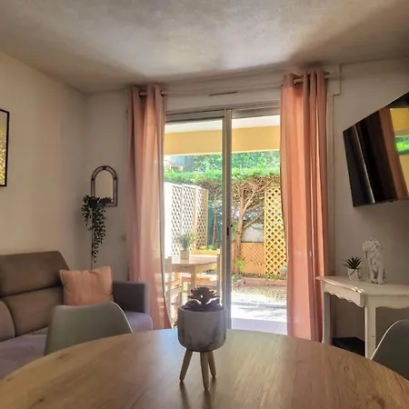 Апартаменты 5 Couchages + Jardin A 150m Des Plages